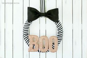 Black and White Halloween Wreath