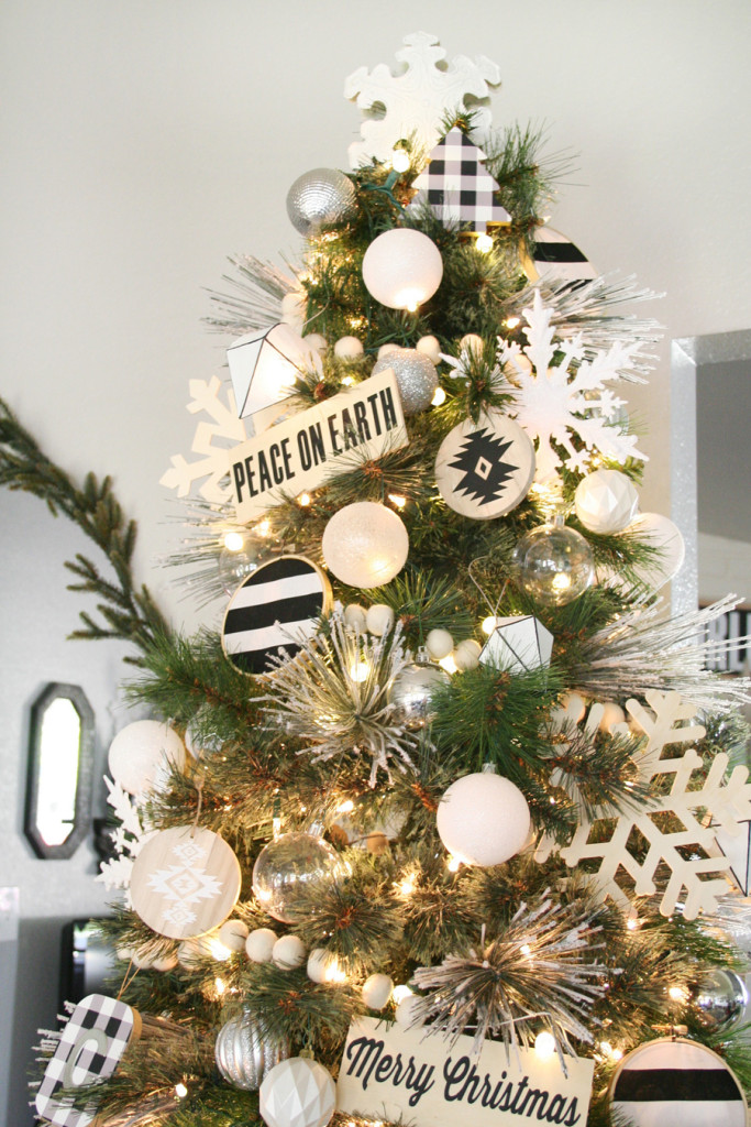 Black & White Christmas Tree Decor