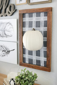 Black & White Easy Fall Decor