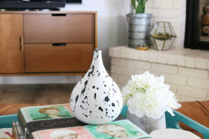 Family Room Refresh - DIY Splatter Vase