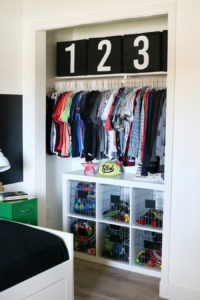 Boys Room Easy Closet and Decor Ideas