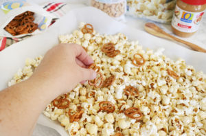 Chocolate & Peanut Butter Drizzled Popcorn Mix