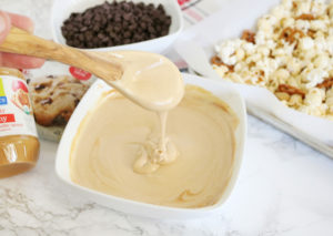 Chocolate & Peanut Butter Drizzled Popcorn Mix