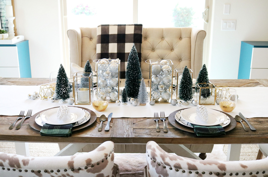 https://www.thecraftedsparrow.com/wp-content/uploads/2017/11/Simple-and-Modern-Christmas-Dining-Table-Ideas-7.jpg
