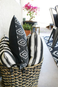 Black & White Modern Farmhouse Patio Decor