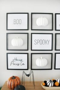 Simple and Modern Black & White Pumpkin Halloween Gallery Wall Idea