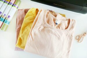 DIY Graphic Sweatshirts with The Cricut Explore Air 2 Cutting Machine