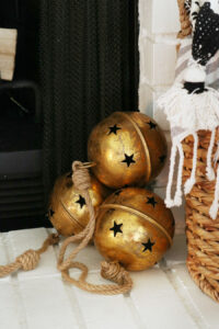 Modern & Cozy Christmas Decor Ideas