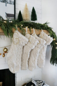 Modern & Cozy Holiday Decor Ideas